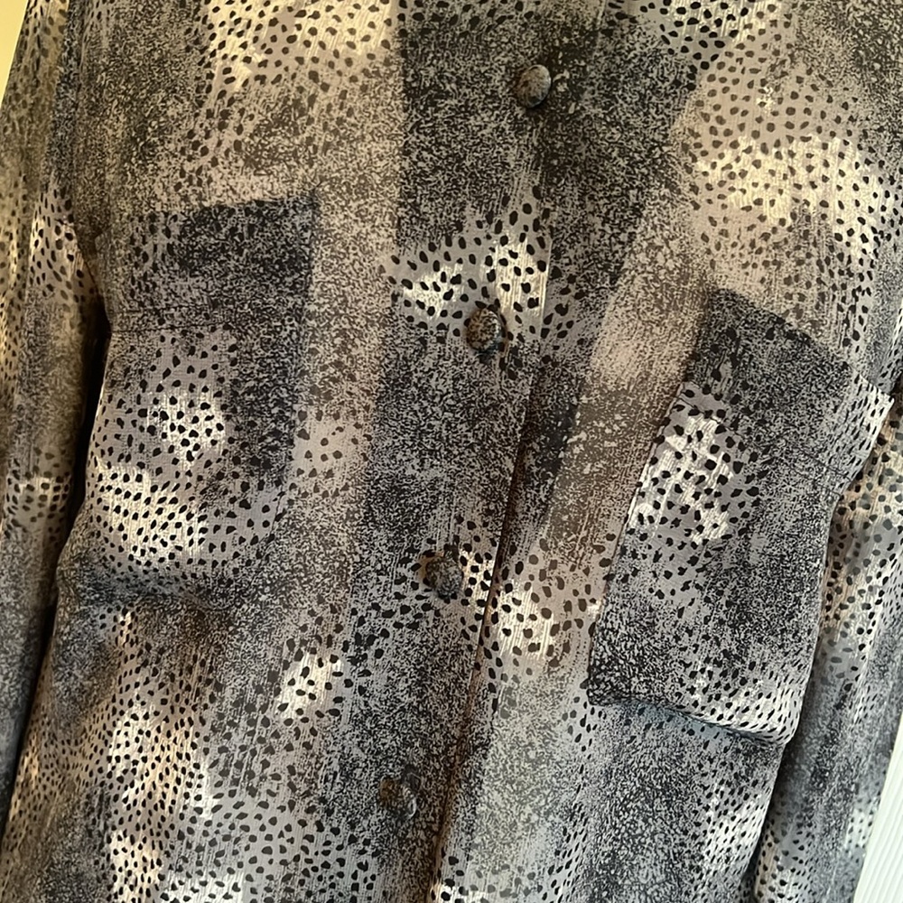 Doncaster Button Down Black And Gray Leopard Prin… - image 5